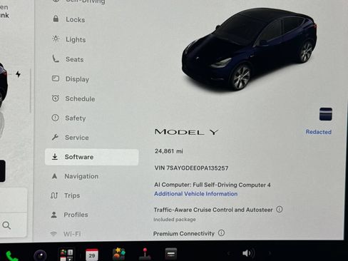 Used 2023 Tesla Model Y Long Range AWD/4WD image 10