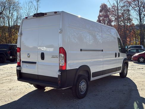 Used 2025 RAM ProMaster 2500 image 4