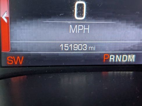 Used 2015 GMC Canyon SLE w/ All-Terrain Package AWD/4WD image 15