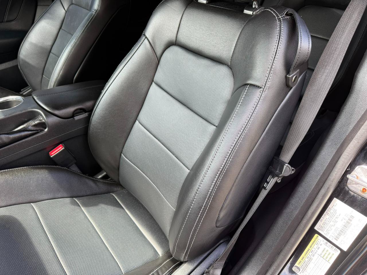Used 2016 Ford Mustang GT Premium w/ Enhanced Security Package RWD image 23