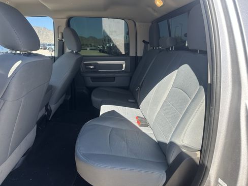 Used 2019 RAM 1500 Classic SLT AWD/4WD image 13