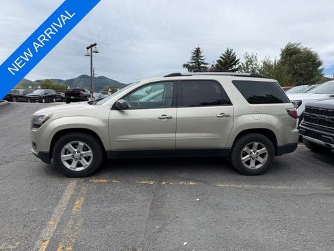 Used 2015 GMC Acadia SLE FWD image 4