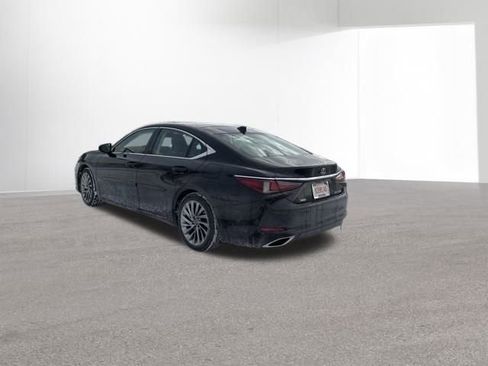 Used 2019 Lexus ES 350 Ultra Luxury image 18