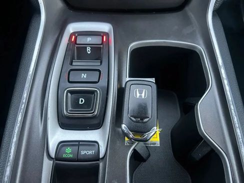 Used 2020 Honda Accord Sport image 42