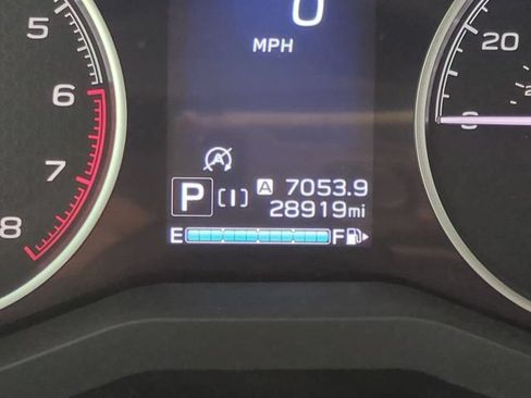 Used 2024 Subaru Forester Premium AWD/4WD image 33