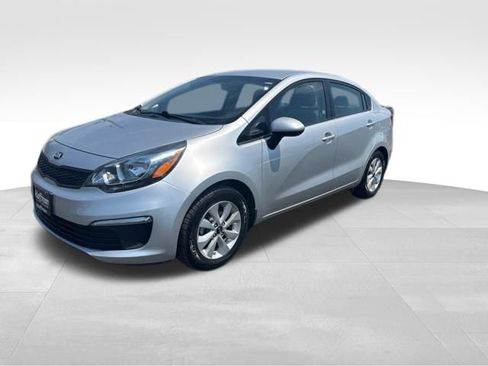 Used 2017 Kia Rio LX w/ Power Package FWD image 7