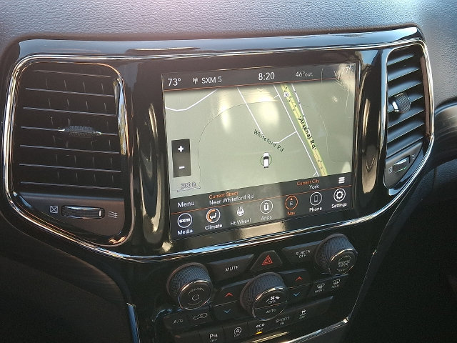 Used 2020 Jeep Grand Cherokee Altitude AWD/4WD image 3