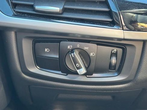 Used 2017 BMW X6 xDrive50i image 31