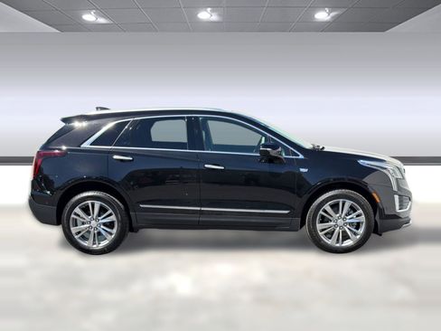 New 2026 Cadillac XT5 Premium Luxury w/ LPO, Floor Liner Package AWD/4WD image 8