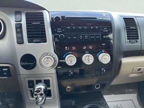 Used 2008 Toyota Tundra Limited image 30