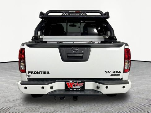 Certified 2021 Nissan Frontier SV w/ Midnight Edition Floor Mats AWD/4WD image 5