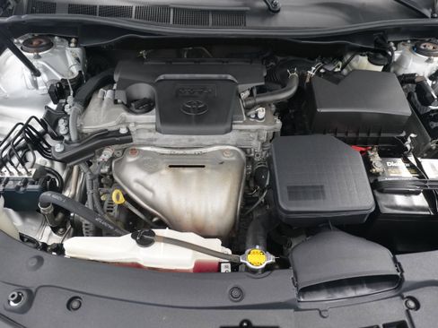 Used 2014 Toyota Camry XLE image 26
