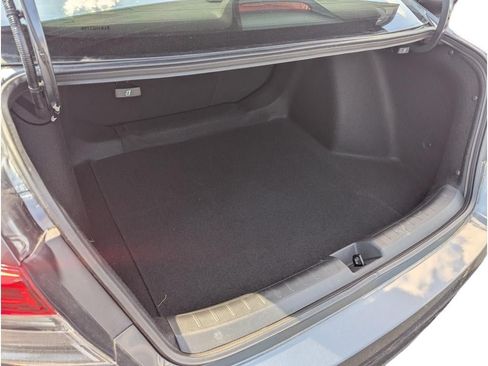Used 2024 Honda Civic EX image 8