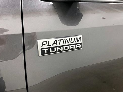 Used 2017 Toyota Tundra Platinum AWD/4WD image 25