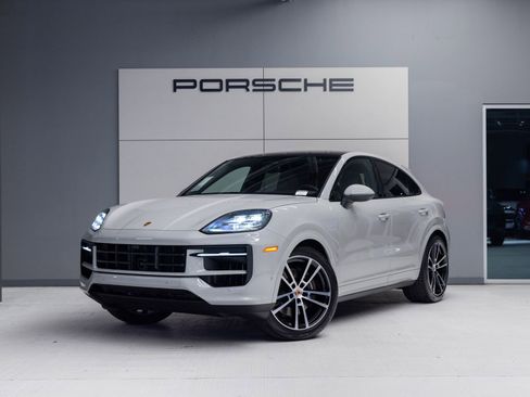 New 2026 Porsche Cayenne Coupe AWD/4WD image 1