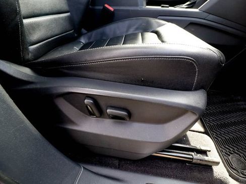 Used 2018 Volkswagen Atlas SEL Premium image 49