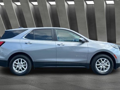 Certified 2024 Chevrolet Equinox LT image 3