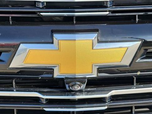 New 2026 Chevrolet Suburban High Country w/ LPO, Get Active Package RWD image 32
