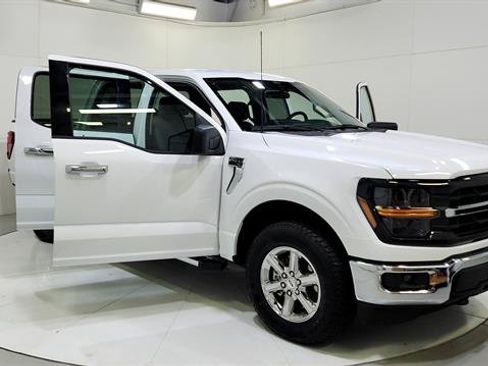 Used 2025 Ford F150 XLT w/ Equipment Group 301A Standard AWD/4WD image 19