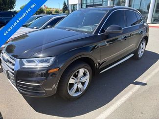 Used 2018 Audi Q5 2.0T Premium Plus w/ Premium Plus Package AWD/4WD video 1