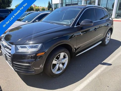 Used 2018 Audi Q5 2.0T Premium Plus w/ Premium Plus Package AWD/4WD image 1