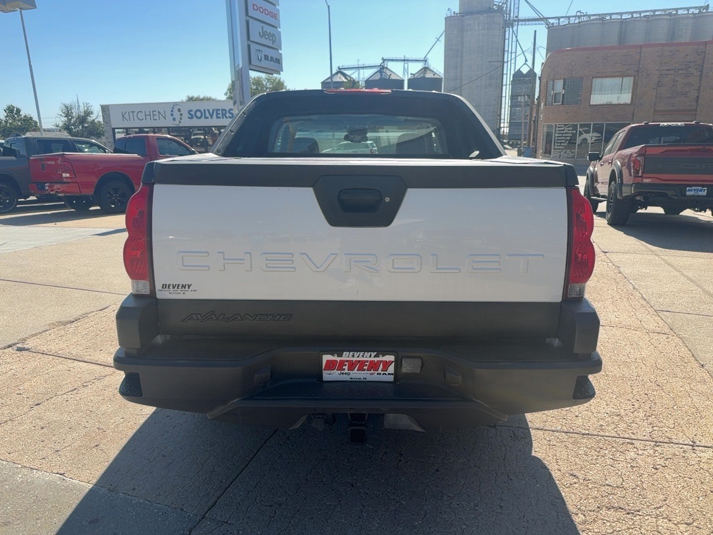 Used 2003 Chevrolet Avalanche 4x4 w/ Personal Security Package image 7