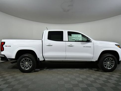 New 2026 Chevrolet Colorado LT AWD/4WD image 15