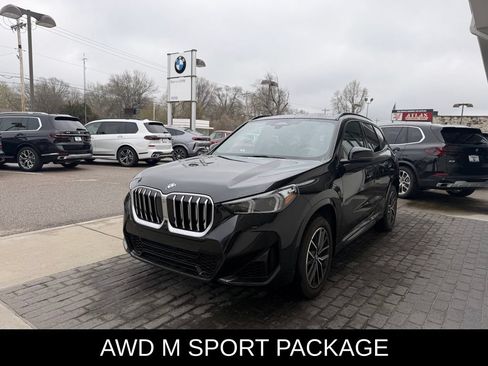 Used 2026 BMW X1 xDrive28i AWD/4WD image 3