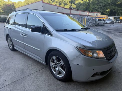 Used 2013 Honda Odyssey Touring image 7