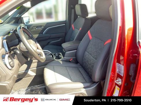 Certified 2024 Chevrolet Colorado Z71 w/ Z71 Convenience Package 2 image 22