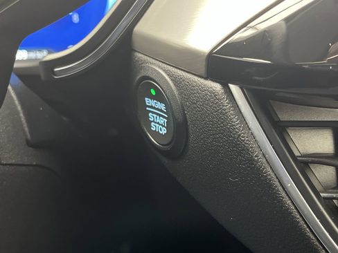 Used 2021 Ford Escape Titanium w/ Class II Trailer Tow Package image 21