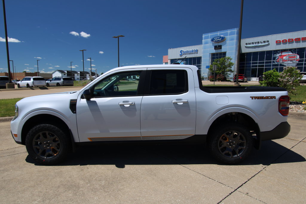 New 2026 Ford Maverick Tremor AWD/4WD image 17
