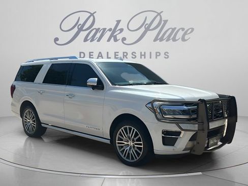Used 2022 Ford Expedition Max Platinum AWD/4WD image 7