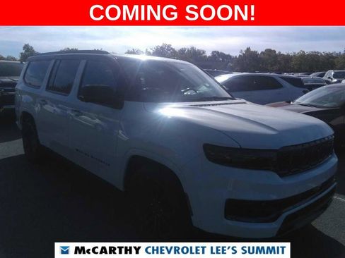 Used 2024 Jeep Grand Wagoneer L Series II w/ Quick Order Packagew 28T AWD/4WD image 2