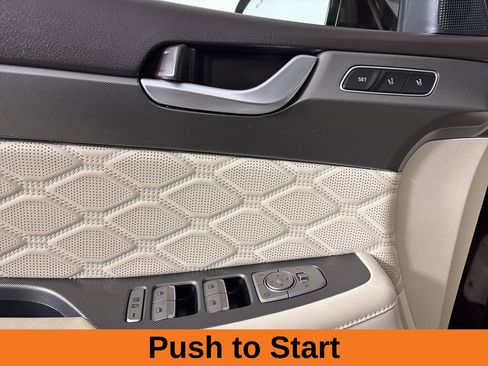 Used 2020 Hyundai Palisade Limited image 11