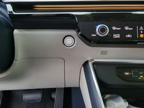 New 2027 Kia Carnival SX Prestige FWD image 20