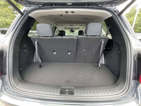 Certified 2025 Hyundai Palisade XRT image 8