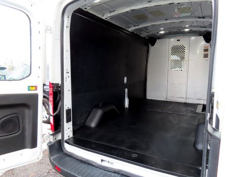 Used 2018 Ford Transit 150 T-150 148 Med Rf 8600 GVWR Sl image 19