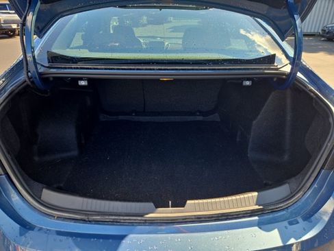 Used 2025 Chevrolet Malibu LT FWD image 24