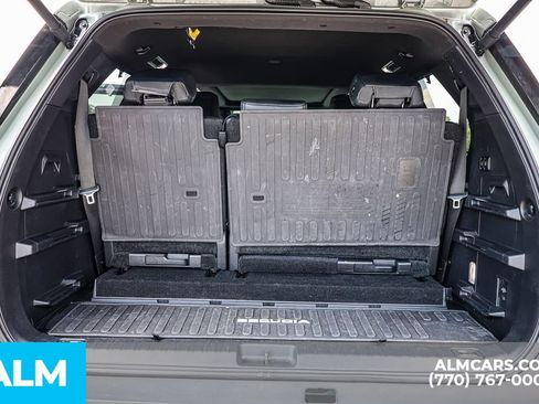 Used 2024 Toyota Sequoia Platinum AWD/4WD image 24