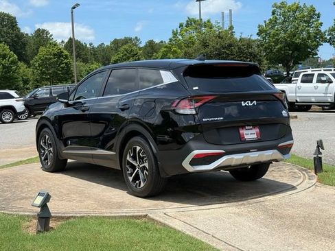 Used 2024 Kia Sportage EX FWD image 5