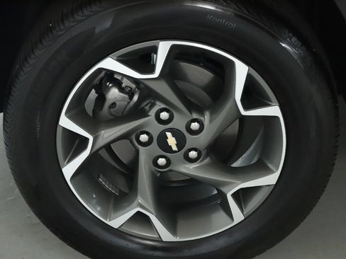Used 2025 Chevrolet Trax LT w/ Driver Confidence Package FWD image 12