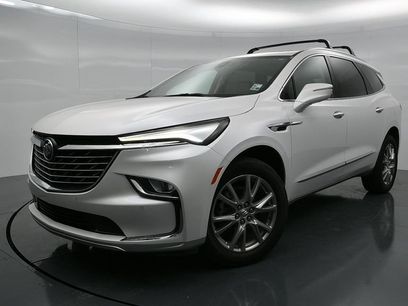 Used 2024 Buick Enclave Essence w/ Experience Buick Package