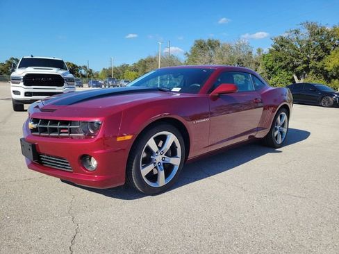 Used 2011 Chevrolet Camaro SS w/ RS Package image 2