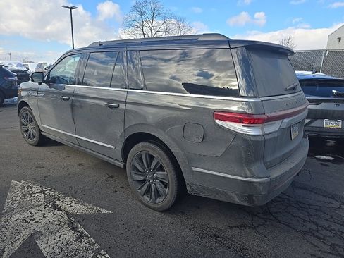 Used 2022 Lincoln Navigator L Black Label image 4