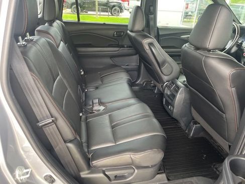 Used 2023 Honda Passport TrailSport image 12