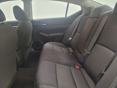 Used 2022 Nissan Altima 2.5 SV w/ SV Premium Package FWD image 18
