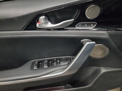 Used 2018 Kia Stinger Premium RWD image 10