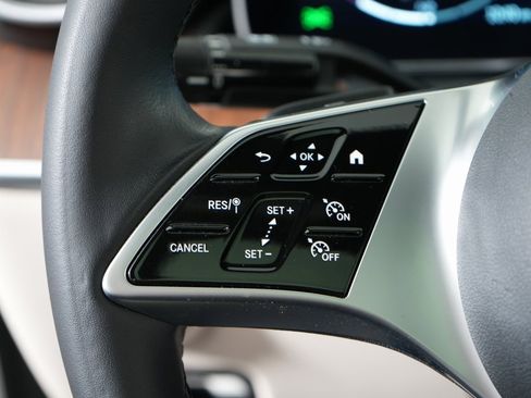 Certified 2023 Mercedes-Benz C 300 4MATIC Sedan image 19