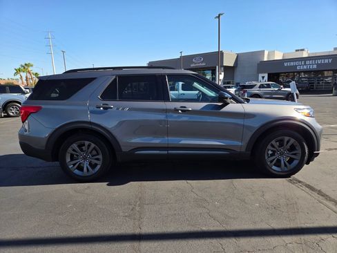 Certified 2023 Ford Explorer XLT w/ Equipment Group 202A RWD image 7